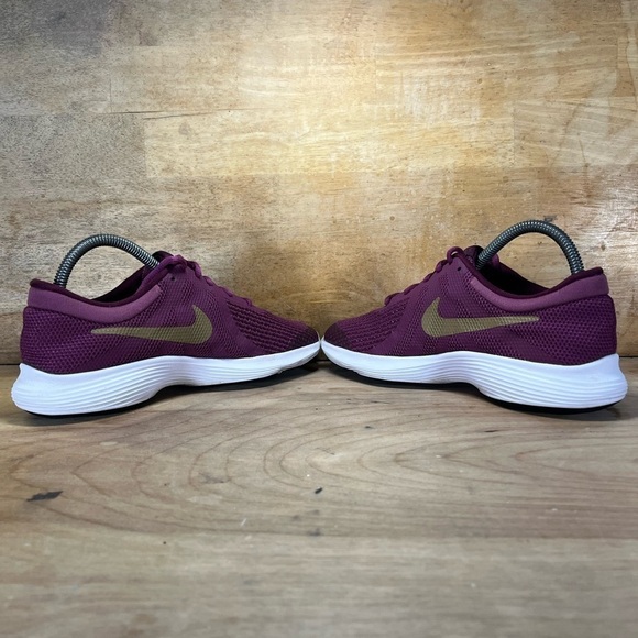 Nike Revolution 4 Womens Size 7.5 (6Y) Running Shoes Tea Berry/Metallic Gold - Picture 5 of 8